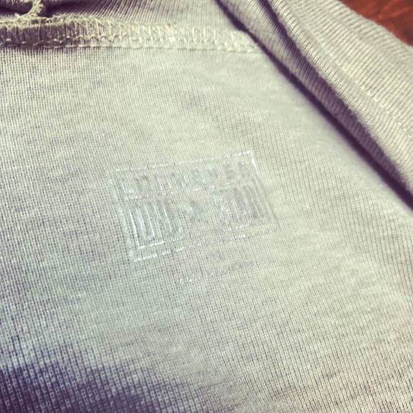 converse - Picture 2 of 3